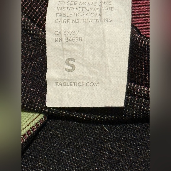 Fabletics Black,Pink and Green Women's Athletic Set Size S - Picture 4 of 5